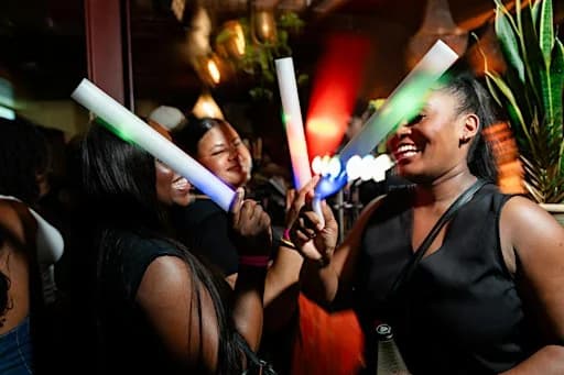 Onnaskoolnite - Karaoke Party in Fancy Dress