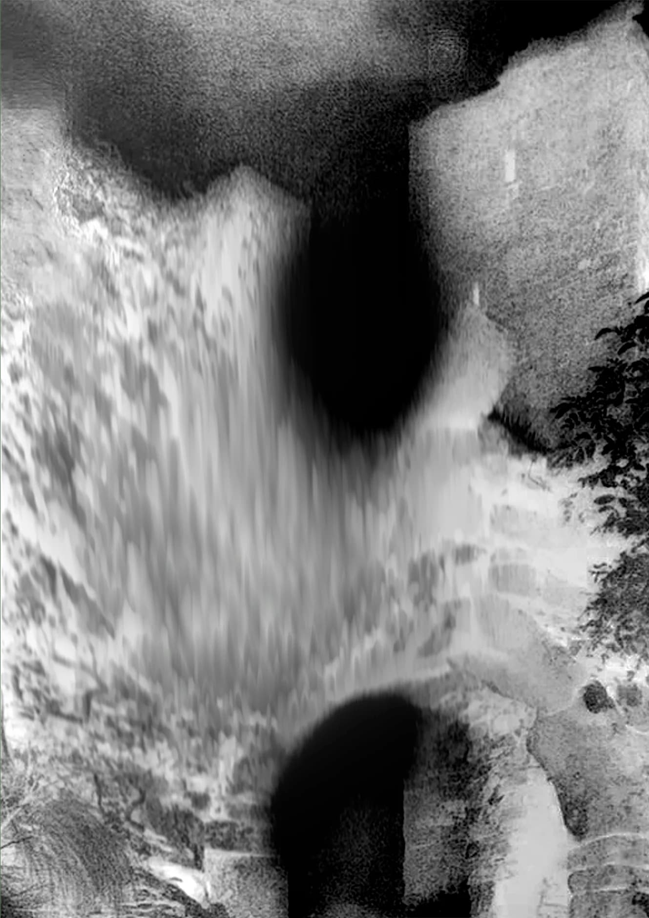 Simon Marsden: Traces of the Unseen