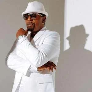 Glenn Jones at Bush Hall