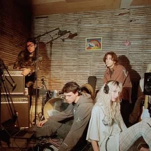 Feeble Little Horse live at EartH