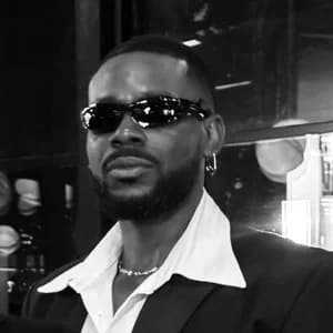 Adekunle Gold at Blue Note London